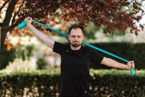 Consejos para aprovechar el buen tiempo sin lesiones para moteros